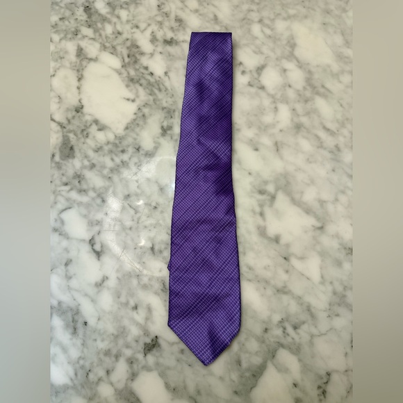 Brioni Luxurious Purple Tie